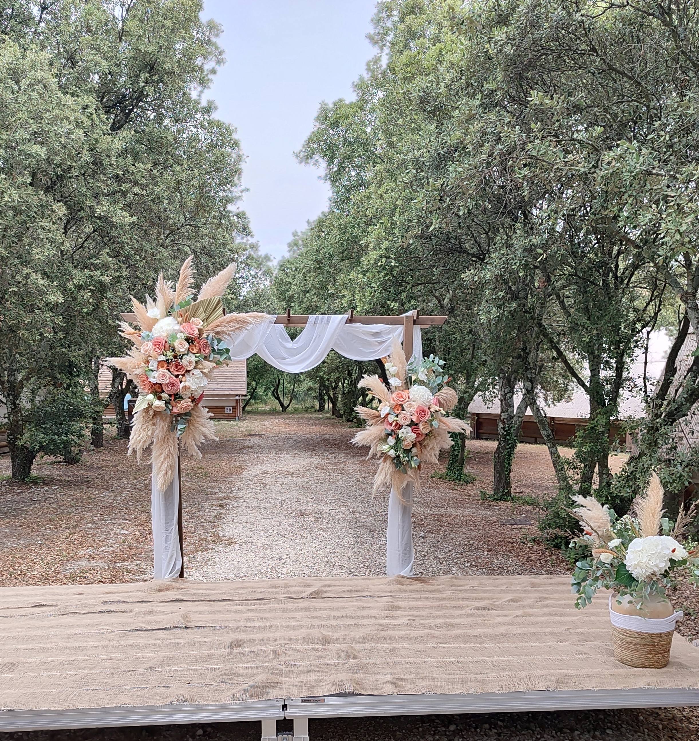 Boutonnière bohème chic