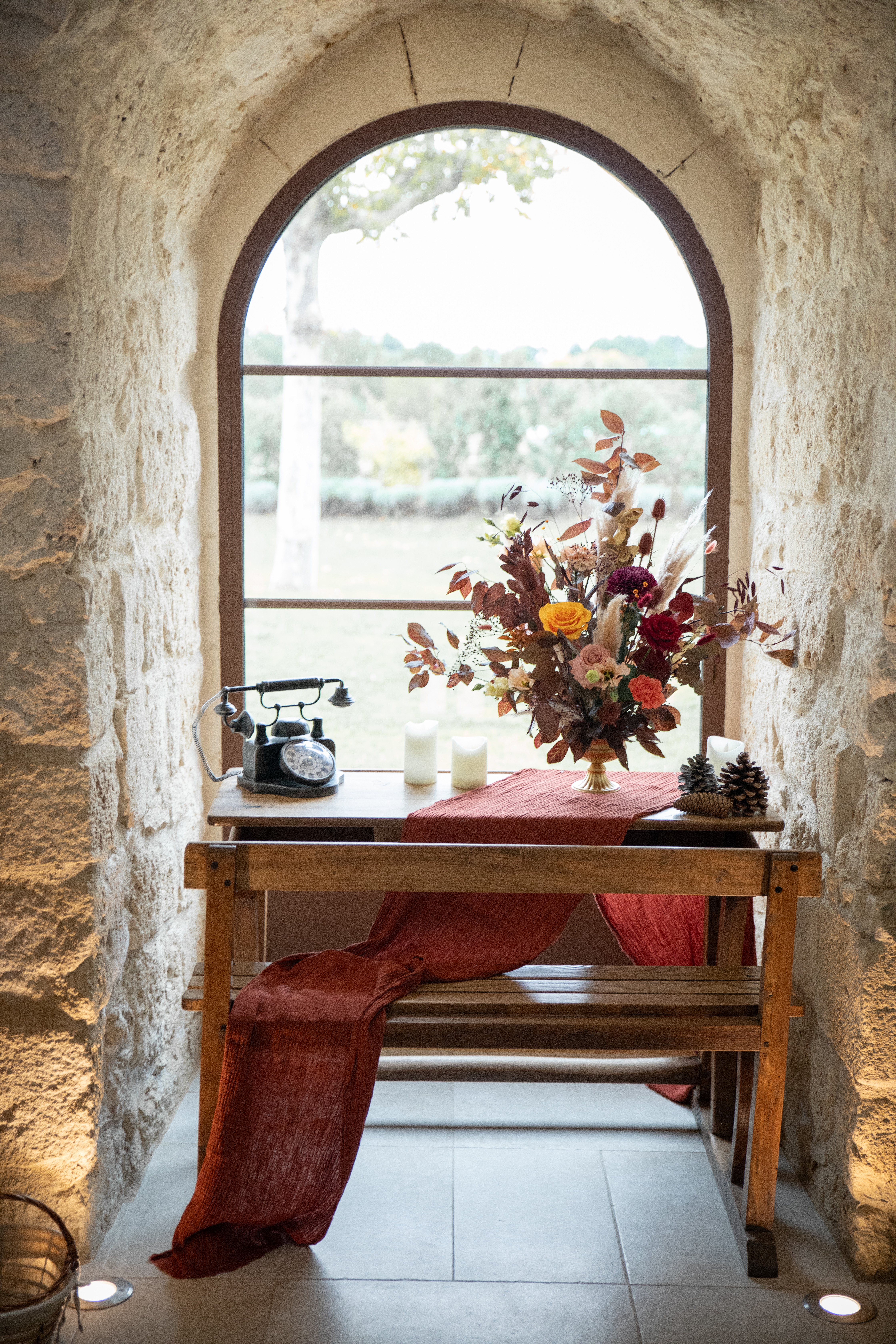 Composition florale — ambiance automnale